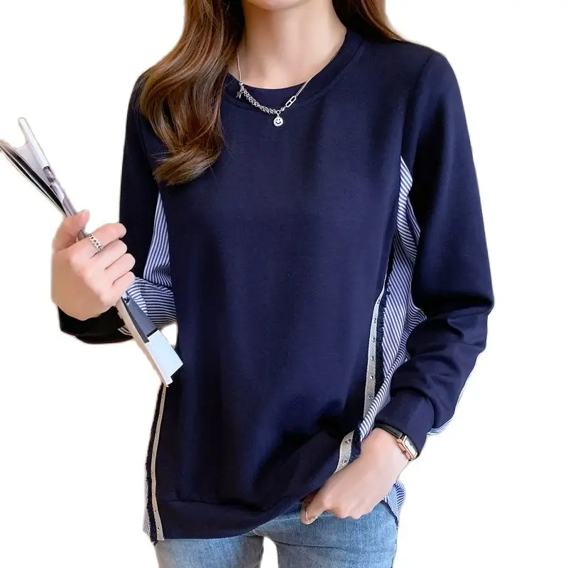 Женская рубашка в полоску, с круглым вырезом и длинным рукавом 
Женская рубашка в полоску, с круглым вырезом и длинным рукавом