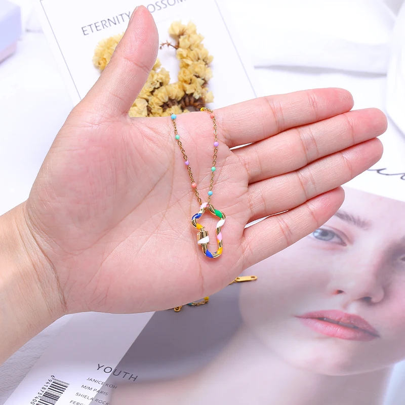 JUWANG 2021 Vintage Chokers Necklaces For Women Colorful DIY Geometry Pendant Clavicle Chain Necklace Fashion Trendy Jewelry
JUWANG 2021 Vintage Chokers Necklaces For Women Colorful DIY Geometry Pendant Clavicle Chain Necklace Fashion Trendy Jewelry