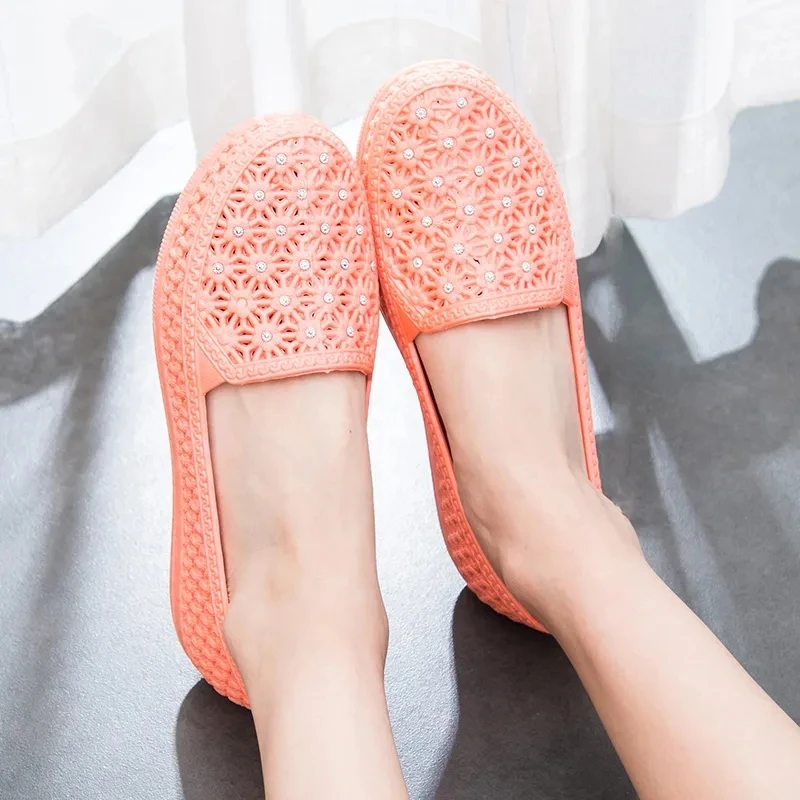 Women's Sandals Pvc 2021Summer New Ventiation Comfortable Pinkycolor Women's Shoes Cheap Inside Out Fashionable And Versatile S
Women's Sandals Pvc 2021Summer New Ventiation Comfortable Pinkycolor Women's Shoes Cheap Inside Out Fashionable And Versatile S