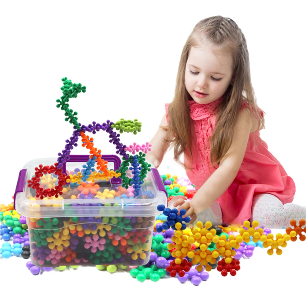 300pcs Construction Playset Snowflake Building Blocks Kids Education Toy 
300pcs Construction Playset Snowflake Building Blocks Kids Education Toy