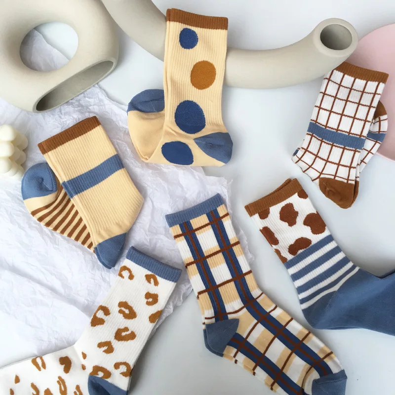 New product color matching polka dot socks female Kawaii astronomical jacquard Women's socks fashion spot cartoon Maiden Socks
New product color matching polka dot socks female Kawaii astronomical jacquard Women's socks fashion spot cartoon Maiden Socks