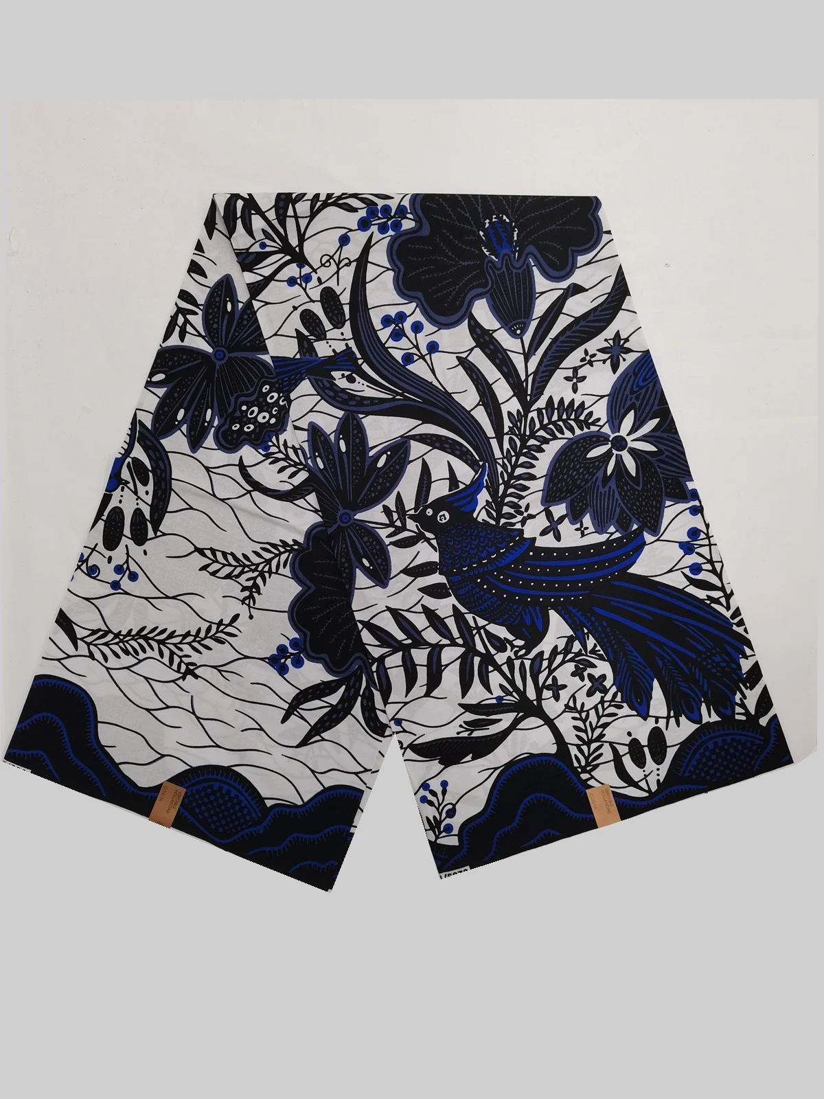 African Veritable Real Wax Cotton Fabric 2022 High Quality Original Wax Ankara Fabric African Real Wax Print Cotton 6yard
African Veritable Real Wax Cotton Fabric 2022 High Quality Original Wax Ankara Fabric African Real Wax Print Cotton 6yard