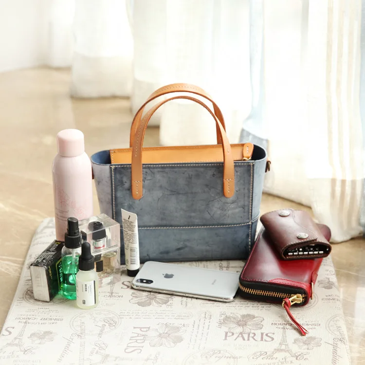 2021 High Quality Women Handbag Fashion Leisure Large Capacity Shoulder Bag Ladies Leather Commuter Bag
2021 High Quality Women Handbag Fashion Leisure Large Capacity Shoulder Bag Ladies Leather Commuter Bag
