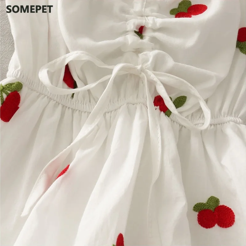 Strawberry Dress Kawaii Embroidery Puff Sleeve Dress Women Vintage A-line White Square Neck Beach Dresses Korean Clothes
Strawberry Dress Kawaii Embroidery Puff Sleeve Dress Women Vintage A-line White Square Neck Beach Dresses Korean Clothes