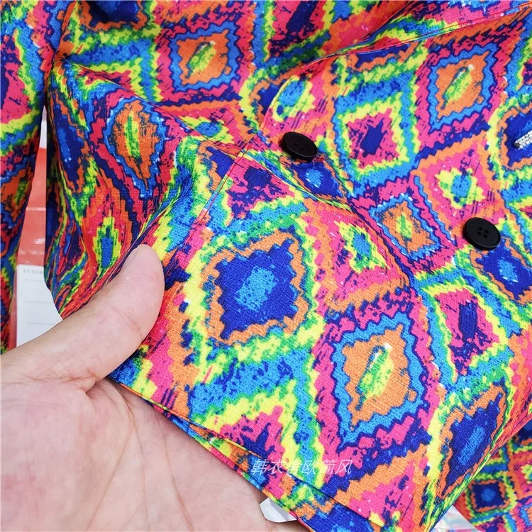 2020 Autumn New Colorful Oil Painting Printing Retro Small Suit Coat High Street Fashion Women's Short Suit Jacket Blazer Coat
2020 Autumn New Colorful Oil Painting Printing Retro Small Suit Coat High Street Fashion Women's Short Suit Jacket Blazer Coat