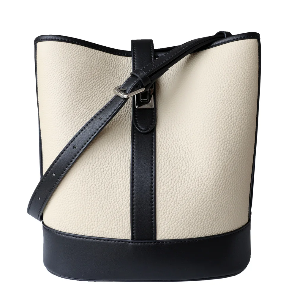 Women Two-color Luxury Design Bucket Bag Contrast Color Large Capacity Simple Shoulder Bag 2021 New Fashion Women's Messenger
Women Two-color Luxury Design Bucket Bag Contrast Color Large Capacity Simple Shoulder Bag 2021 New Fashion Women's Messenger
