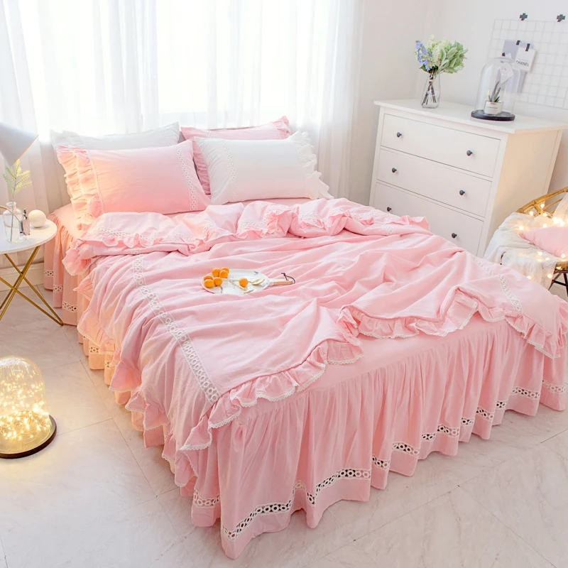 Korean Pink Princess Bedding Sets Bedspread 3/4pcs queen king Duvet Cover Ruffles Lace Bedclothes Washing cotton Bed Skirt
Korean Pink Princess Bedding Sets Bedspread 3/4pcs queen king Duvet Cover Ruffles Lace Bedclothes Washing cotton Bed Skirt
