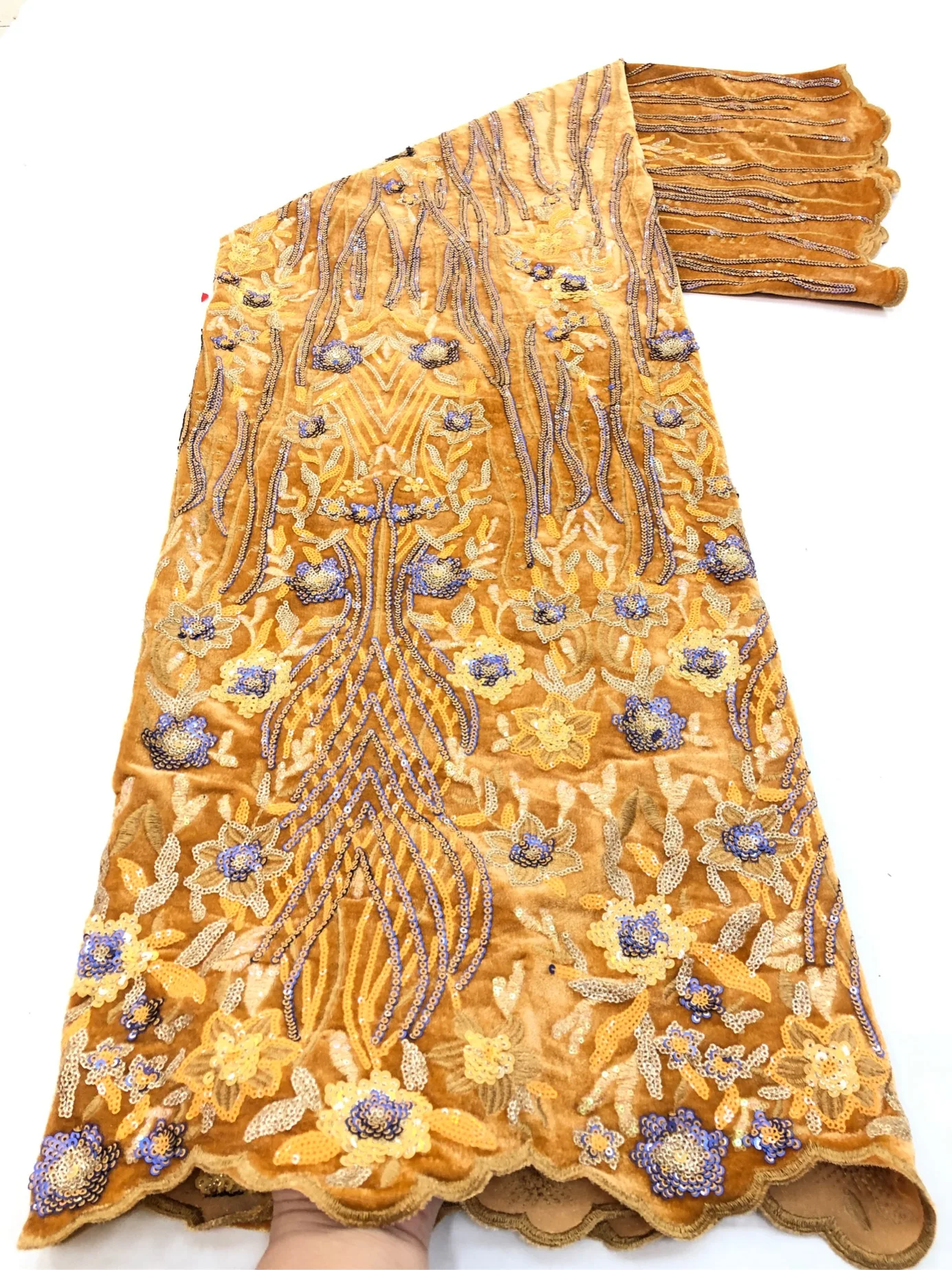 African Velvet Lace Fabric 2022 High Quality Nigeria Lace Fabric Yellow Sequins Embroidery Tulle French Lace For Women Dress 
African Velvet Lace Fabric 2022 High Quality Nigeria Lace Fabric Yellow Sequins Embroidery Tulle French Lace For Women Dress