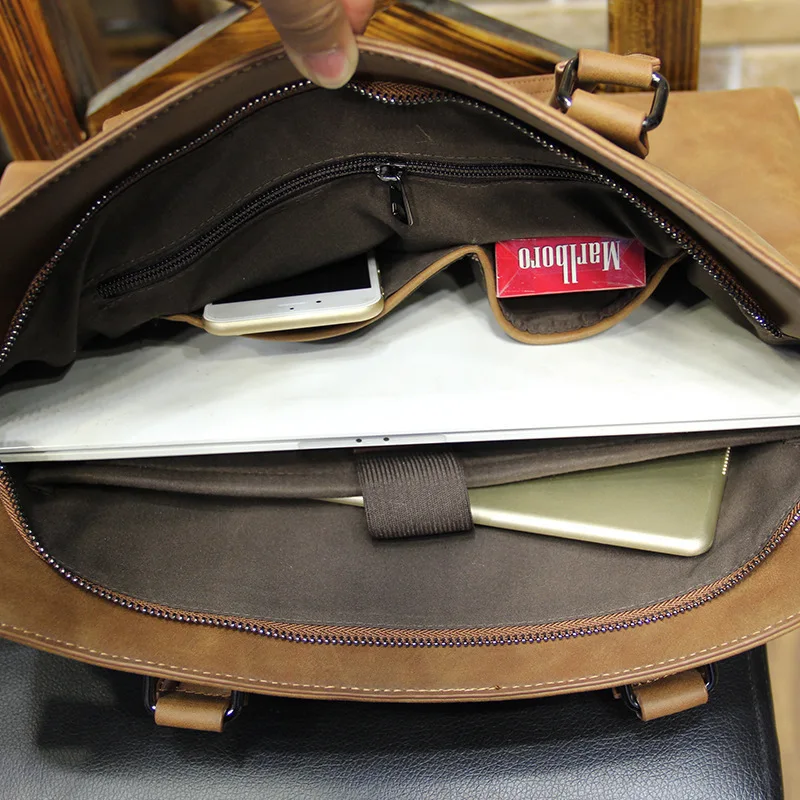 Edition Men Crazy Horse Leather Handbag Shoulder Bag Briefcase Multi-function Computer Bag Leisure Office Bag Small Bag for Man
Edition Men Crazy Horse Leather Handbag Shoulder Bag Briefcase Multi-function Computer Bag Leisure Office Bag Small Bag for Man