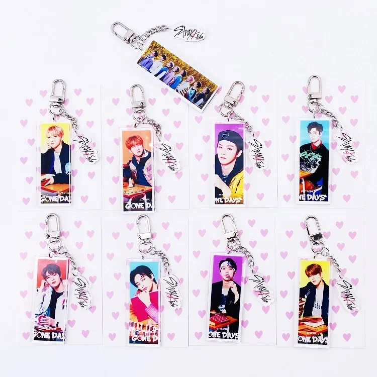 KPOP Bangtan Boys stray kids keychain pendant jewelry creative SK Seoul concert with the same paragraph Cosplay Gift Peripheral
KPOP Bangtan Boys stray kids keychain pendant jewelry creative SK Seoul concert with the same paragraph Cosplay Gift Peripheral