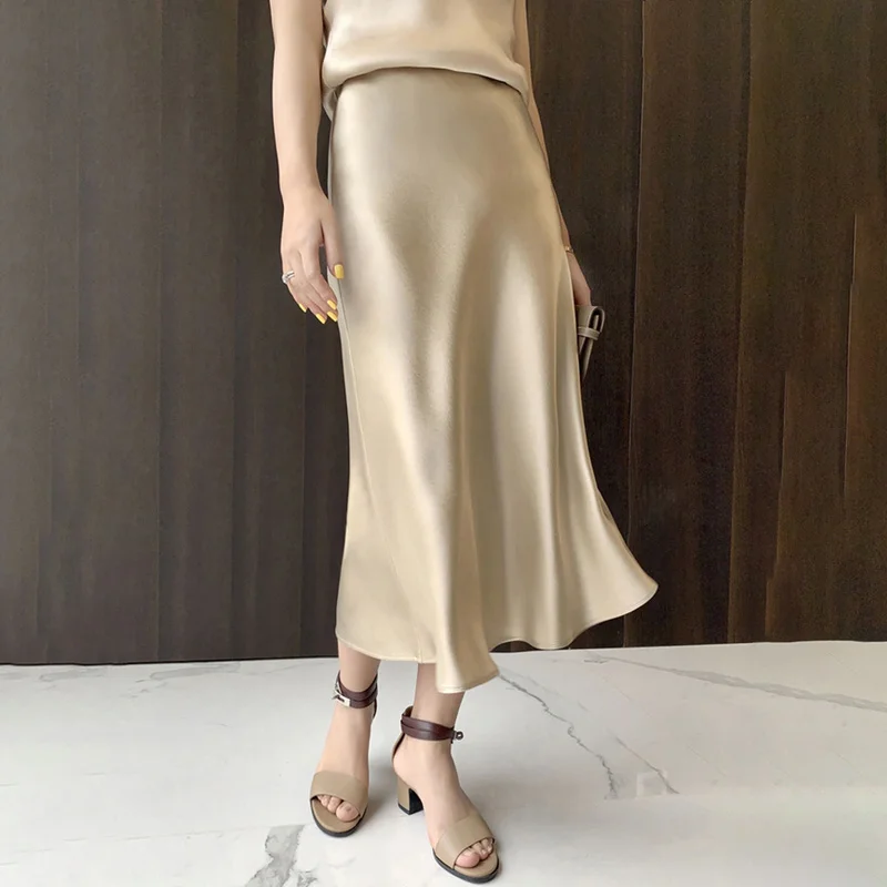 2021 Silk Satin Skirts for Women High Waisted Skirt Women A-Line Elegant Skirts Summer Pink Midi Skirt New Korean Fashion Style
2021 Silk Satin Skirts for Women High Waisted Skirt Women A-Line Elegant Skirts Summer Pink Midi Skirt New Korean Fashion Style