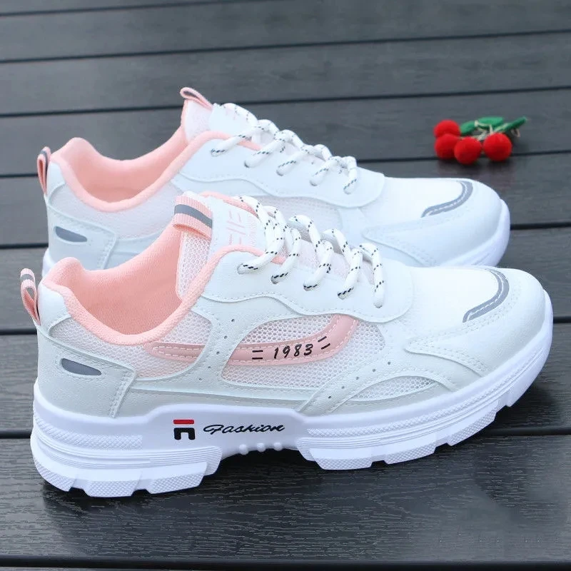 Cute Women Running Shoes lightweigh sports outdoor Shoes Comfortable Sneakers for Training pink Breathable shoes for female
Cute Women Running Shoes lightweigh sports outdoor Shoes Comfortable Sneakers for Training pink Breathable shoes for female