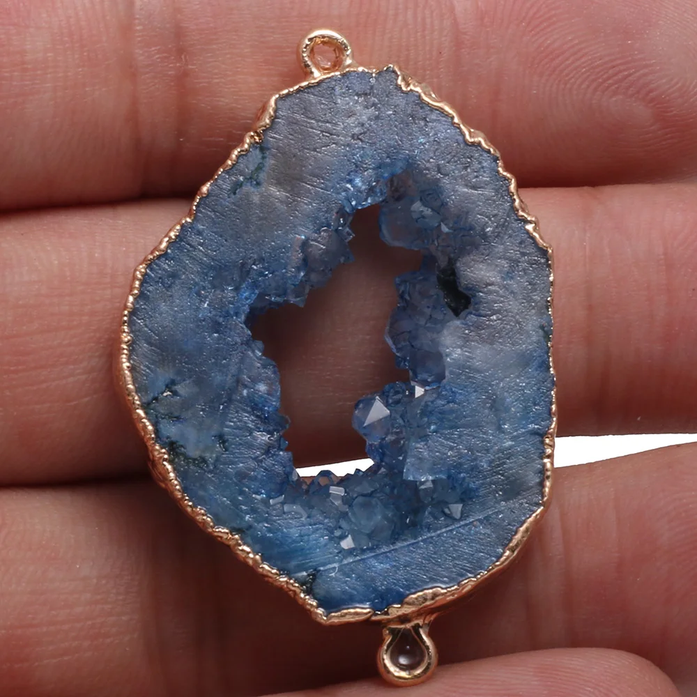 Natural Druzy Agates Pendant Connectors Irregular Gold Plated Double Hole Connectors for DIY Jewelry Making 
Natural Druzy Agates Pendant Connectors Irregular Gold Plated Double Hole Connectors for DIY Jewelry Making