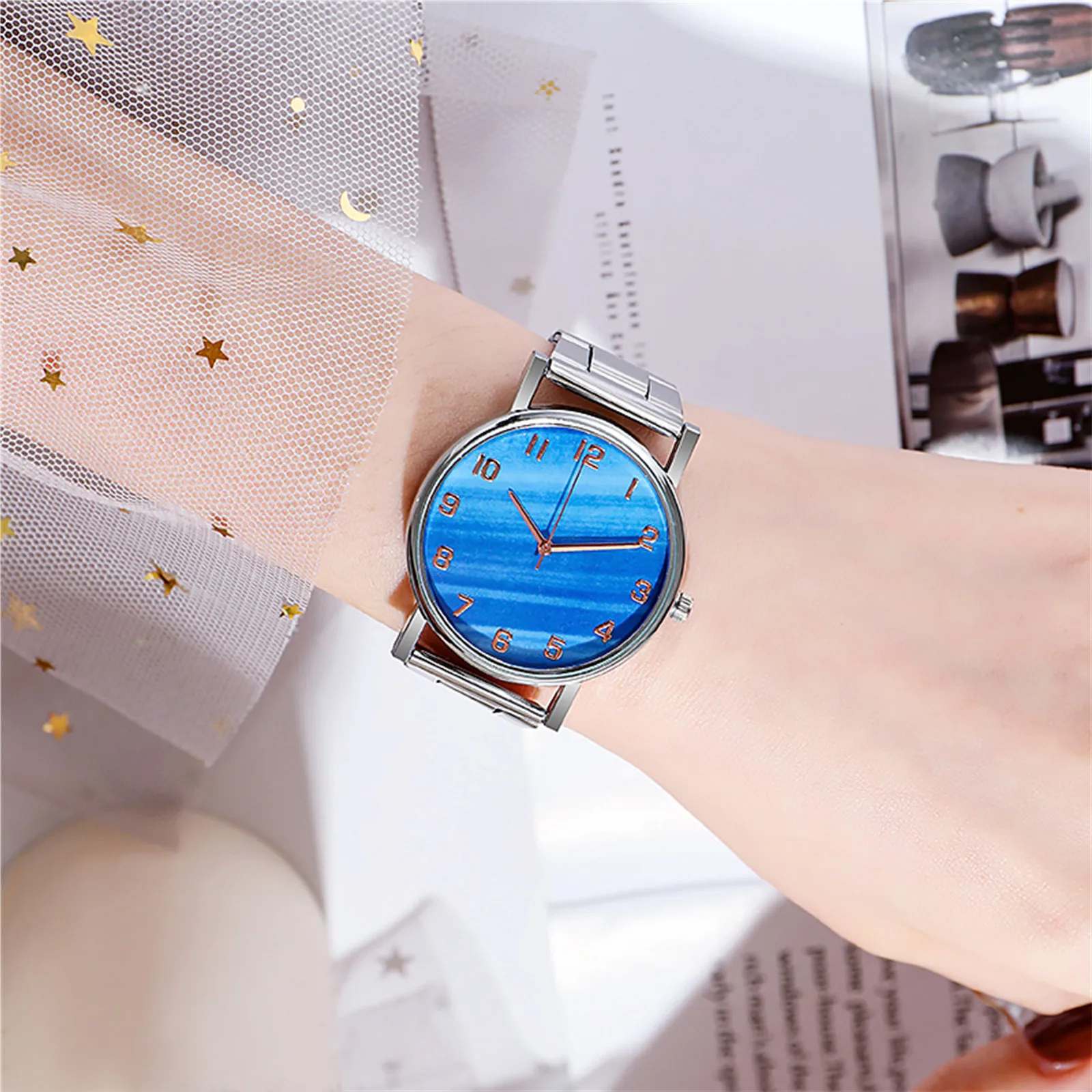 Women Watch Luxury Quartz Alloy Ladies Fashion Stainless Steel Dial Casual Bracelet Watch Wrist Watch Zegarek Damski Reloj Mujer
Women Watch Luxury Quartz Alloy Ladies Fashion Stainless Steel Dial Casual Bracelet Watch Wrist Watch Zegarek Damski Reloj Mujer