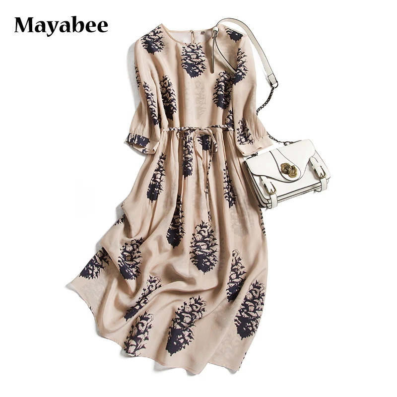 Printed Niche Design Mulberry Silk Loose Round Neck Dress Spring And Summer 2021 New Three-Quarter Sleeve Silk Midi Skirt
Printed Niche Design Mulberry Silk Loose Round Neck Dress Spring And Summer 2021 New Three-Quarter Sleeve Silk Midi Skirt