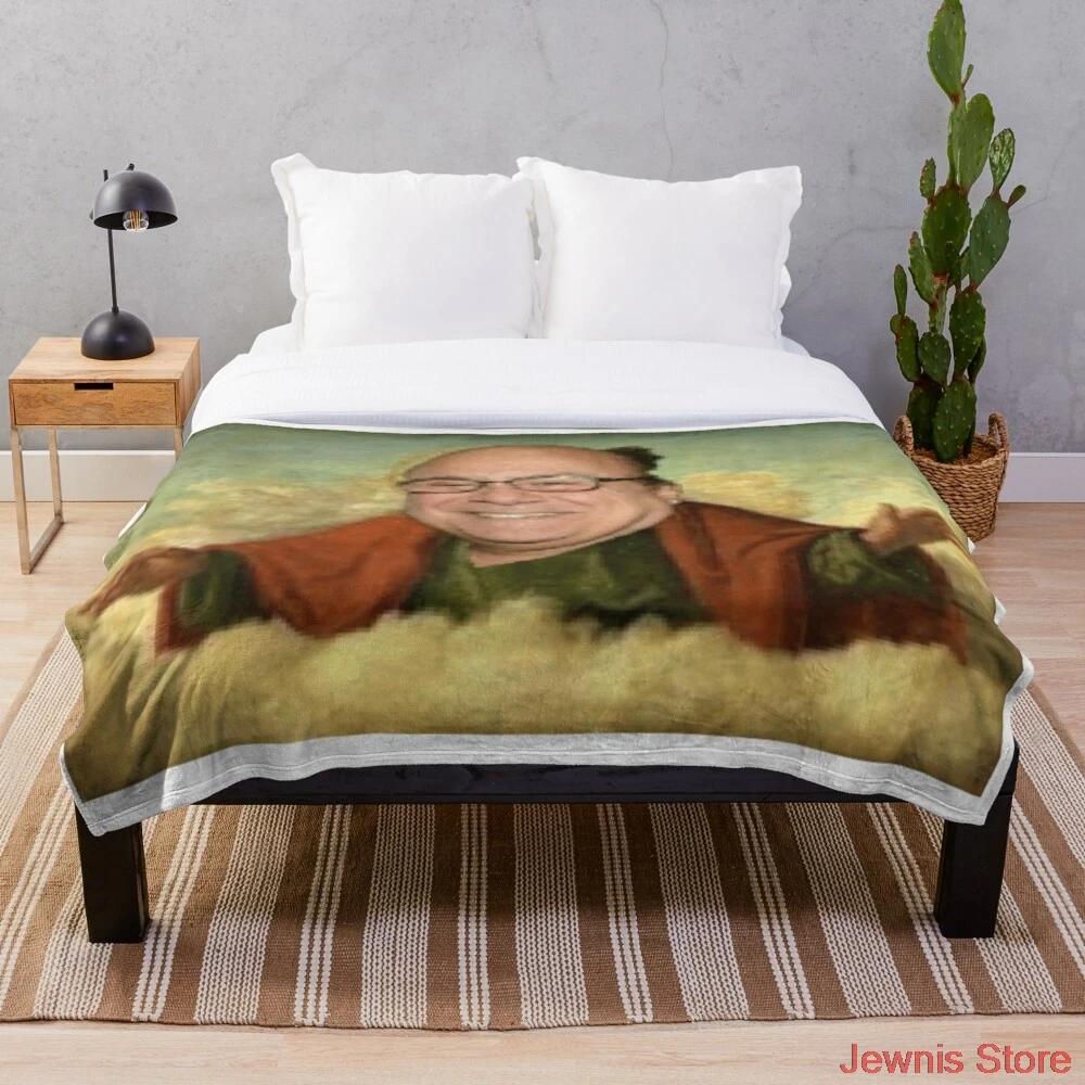 In devito we trust Throw Blanket Quilt Bedding for Girls Children Adult Gift Bedroom Decor Size Variety for Styles.
In devito we trust Throw Blanket Quilt Bedding for Girls Children Adult Gift Bedroom Decor Size Variety for Styles.