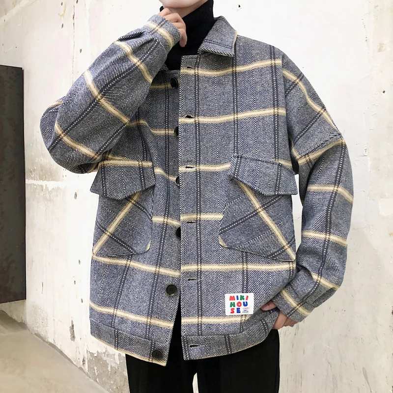 2020 New Fashion Men Plaid Jacket Coat Winter Thick Tartan Shacket Faux Wool Oversize Big Check Pockets Loose Short Overcoat
2020 New Fashion Men Plaid Jacket Coat Winter Thick Tartan Shacket Faux Wool Oversize Big Check Pockets Loose Short Overcoat