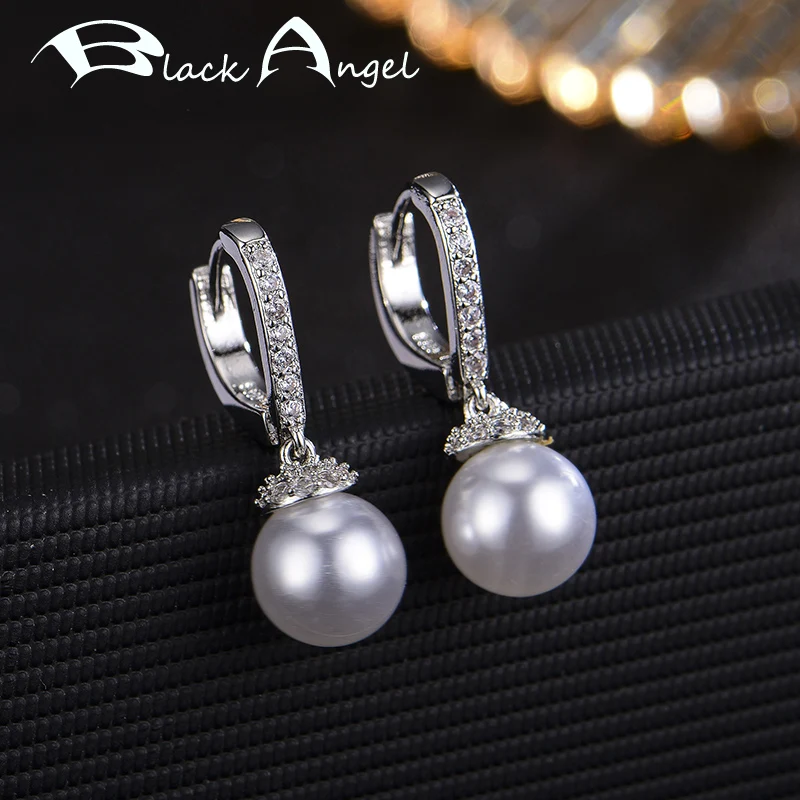 BLACK ANGEL Fashion Natural Freshwater Pearl Silver Crystal Romantic Heart Clip Earrings for Women Wedding Jewelry Earring Gift
BLACK ANGEL Fashion Natural Freshwater Pearl Silver Crystal Romantic Heart Clip Earrings for Women Wedding Jewelry Earring Gift