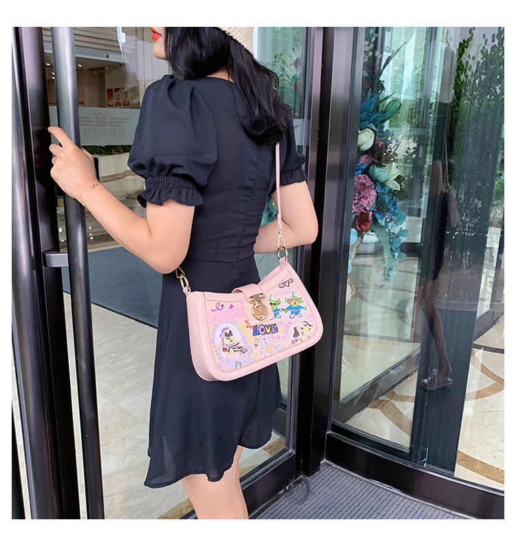 Disney New Ladies Shoulder Bag Ins Cute Cartoon Image Casual Pu Buckle Zipper Durable Multifunctional Luxury Ladies Handbag
Disney New Ladies Shoulder Bag Ins Cute Cartoon Image Casual Pu Buckle Zipper Durable Multifunctional Luxury Ladies Handbag