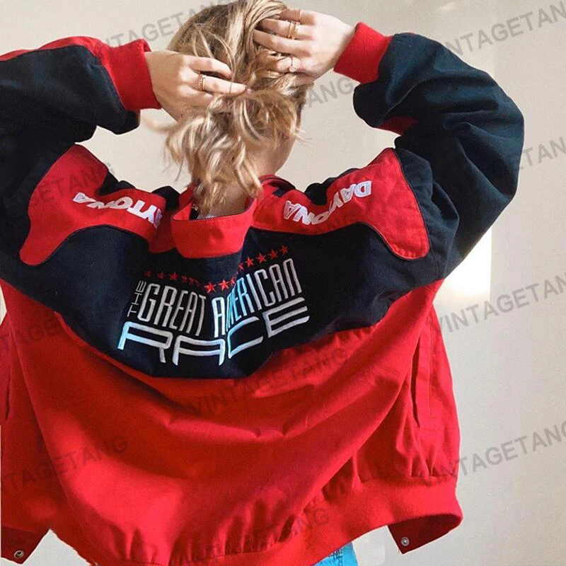 B-TOTO American Retro Red Stitching Embroidery Jacket Motorcycle Clothing Tide Ins Female Street Jacket 2021
B-TOTO American Retro Red Stitching Embroidery Jacket Motorcycle Clothing Tide Ins Female Street Jacket 2021