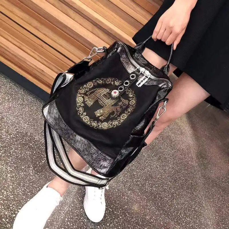 2020 Women's Backpack High Quality Fashion Teen Leather Backpack Girl School School Shoulder Bag Bagpack mochila
2020 Women's Backpack High Quality Fashion Teen Leather Backpack Girl School School Shoulder Bag Bagpack mochila