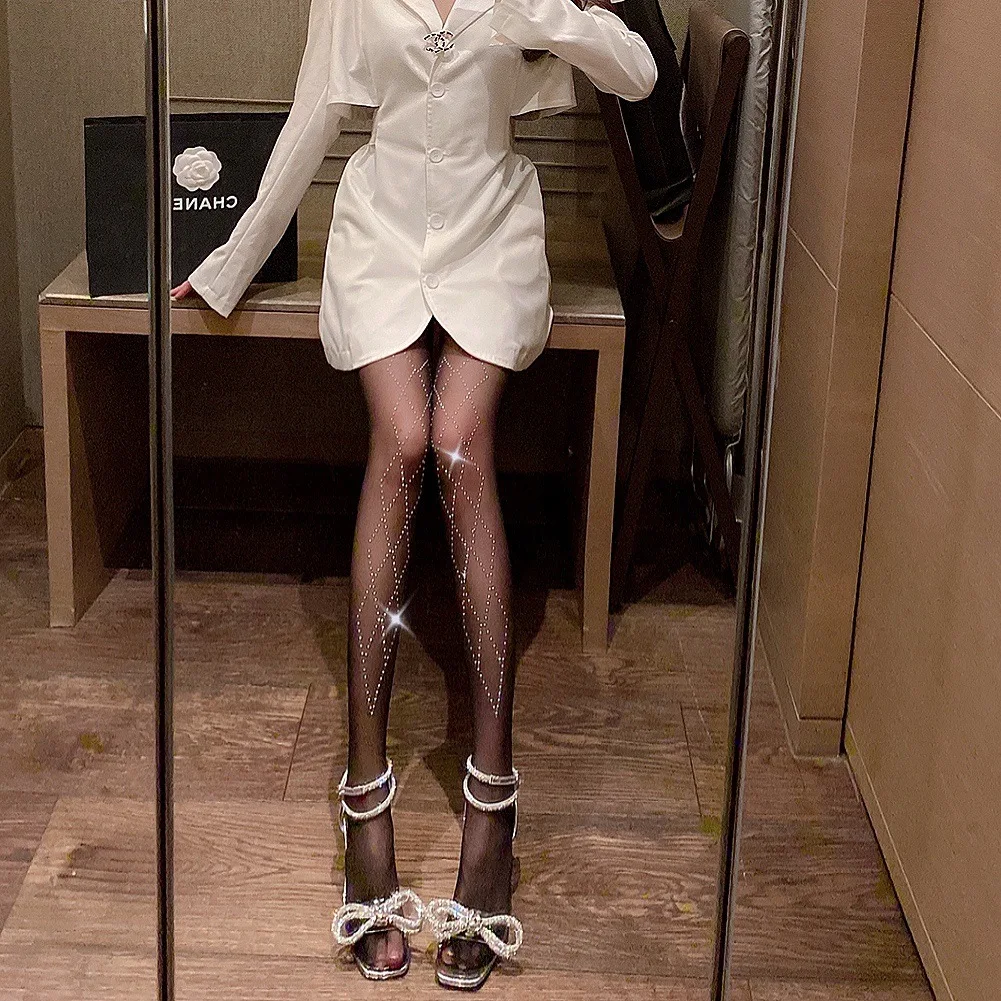 Sweet and ins white silk stockings white silk stockings new spring and summer rhomboid hot drills arbitrarily cut silk stockings
Sweet and ins white silk stockings white silk stockings new spring and summer rhomboid hot drills arbitrarily cut silk stockings