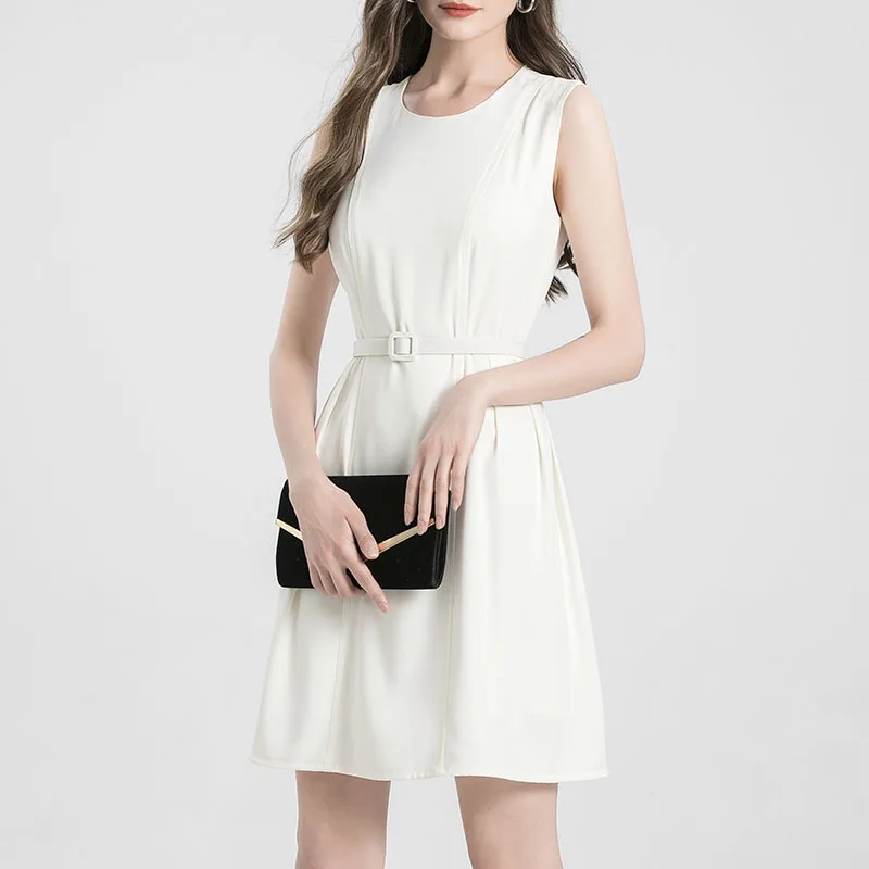 Женское плиссированное платье, подиумное облегающее платье без рукавов с круглым вырезом и поясом, лето 2021 
Женское плиссированное платье, подиумное облегающее платье без рукавов с круглым вырезом и поясом, лето 2021