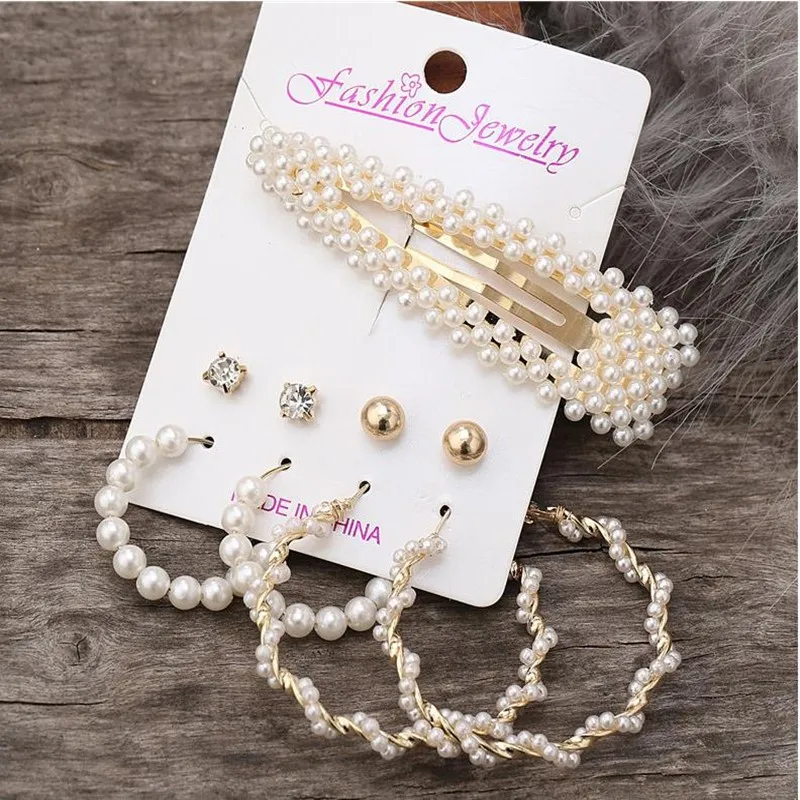 CHENFAN fashionable simple suit earrings temperament pearl love big circle earrings European and American 6 pairs of earrings
CHENFAN fashionable simple suit earrings temperament pearl love big circle earrings European and American 6 pairs of earrings