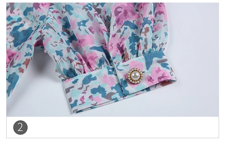 Floral Chiffon Shirt 2020 Summer New Korean Style Short-Sleeved Top Vintage Printing Women Shirt korean fashion clothing 211H
Floral Chiffon Shirt 2020 Summer New Korean Style Short-Sleeved Top Vintage Printing Women Shirt korean fashion clothing 211H