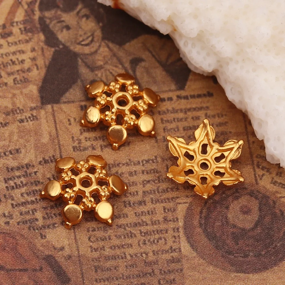 DoreenBeads Zinc Based Alloy Beads Caps Christmas Snowflake Matt Gold Findings (Fit Beads Size: 14mm Dia.) 13mm x 11mm, 10 PCs
DoreenBeads Zinc Based Alloy Beads Caps Christmas Snowflake Matt Gold Findings (Fit Beads Size: 14mm Dia.) 13mm x 11mm, 10 PCs