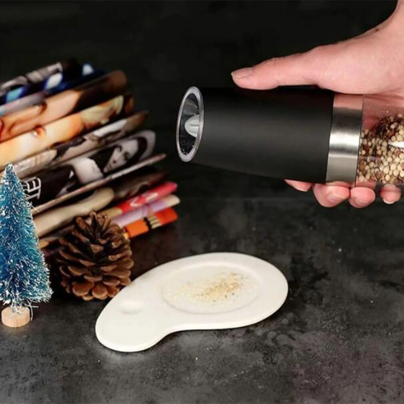 Kitchen Gadget sets Gravity Induction Electric Household Stainless Steel ABS Ceramic Core Grinder
Kitchen Gadget sets Gravity Induction Electric Household Stainless Steel ABS Ceramic Core Grinder