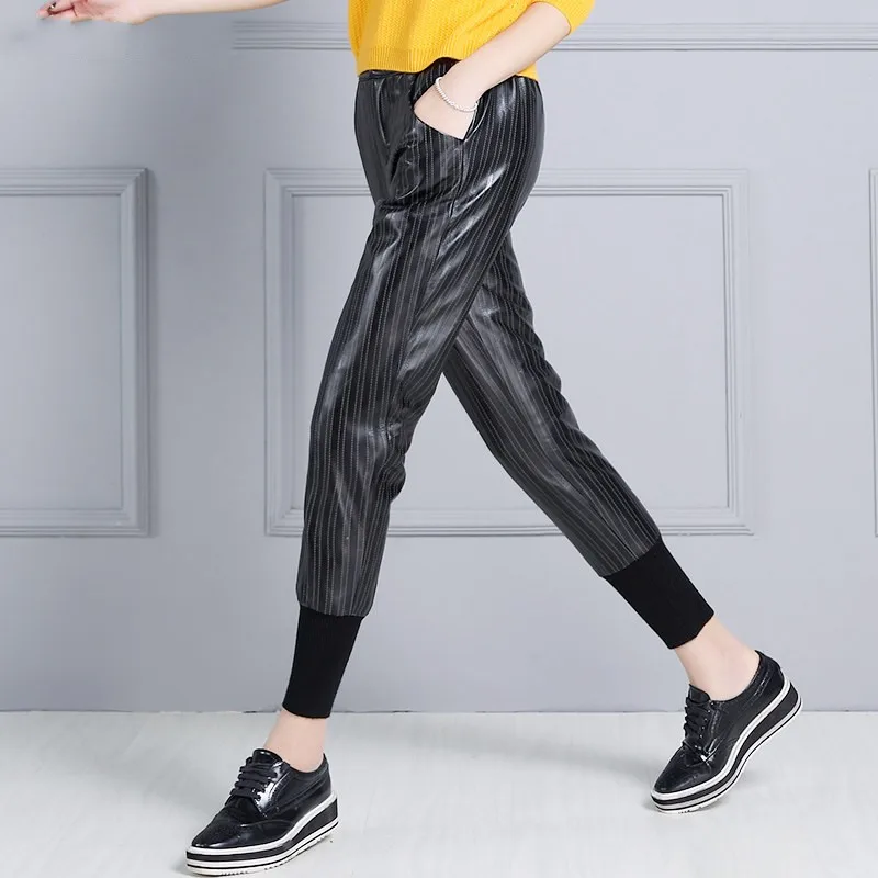 По-настоящему высокое уличные кожаные брюки женские Роскошные Slim Fit с высокой талией с принтом из овечьей кожи узкие брюки повседневные брю...
По-настоящему высокое уличные кожаные брюки женские Роскошные Slim Fit с высокой талией с принтом из овечьей кожи узкие брюки повседневные брю...