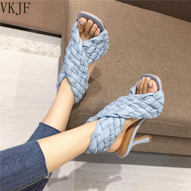 Star style Fashion weave Women Sandals Soft Leather High heels Gladiator Sandals Vintage Square toe Summer Office Lady Shoes
Star style Fashion weave Women Sandals Soft Leather High heels Gladiator Sandals Vintage Square toe Summer Office Lady Shoes