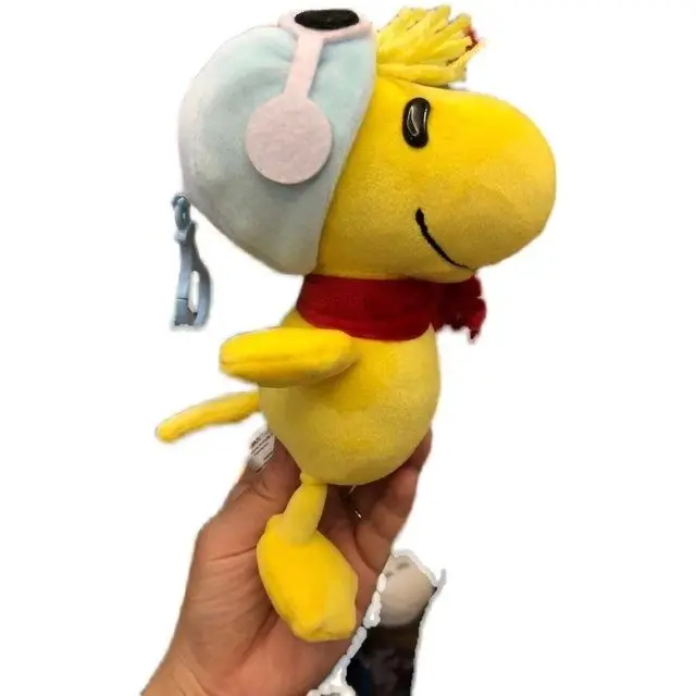 New Genuine Classic Anime Snoopy Snoopy Confused Yellow Bird Doll Plastic Buckle Plush Pendant
New Genuine Classic Anime Snoopy Snoopy Confused Yellow Bird Doll Plastic Buckle Plush Pendant