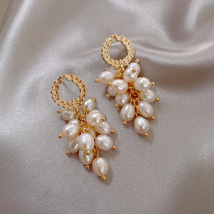 Unusual Earrings Russian Style Handmade Irregular Hoop Earrings Fashion Casual Jewelry for Women 2020 Trendy Work Accessories
Unusual Earrings Russian Style Handmade Irregular Hoop Earrings Fashion Casual Jewelry for Women 2020 Trendy Work Accessories