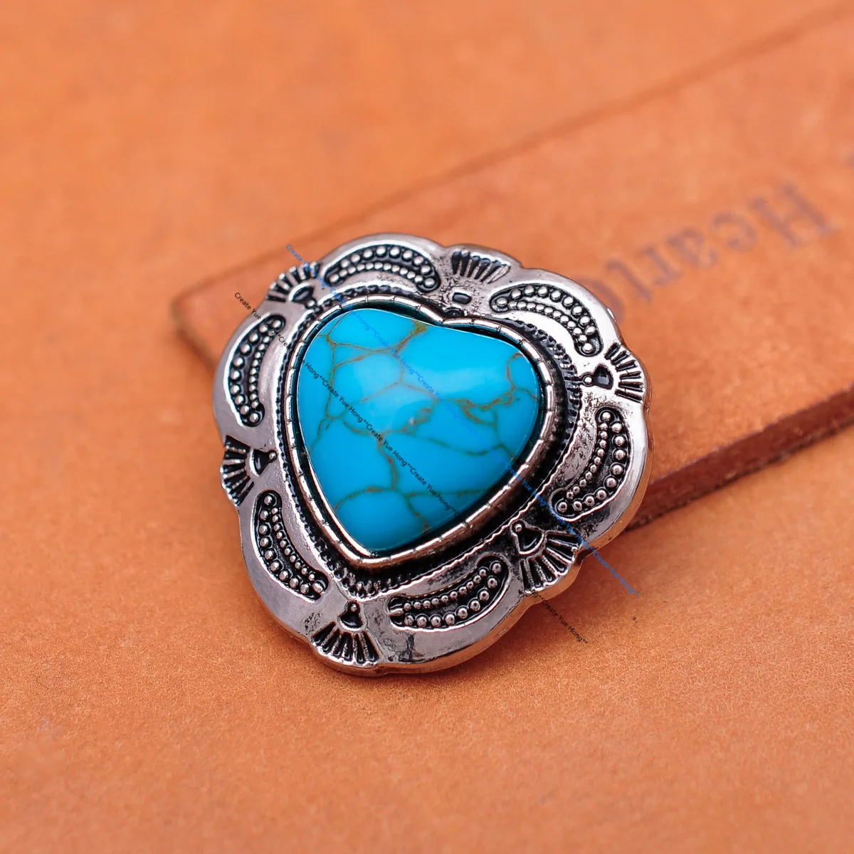 

30mm Silver Ethnic Tribal Traditional Flower Love Heart Turquoise Leathercraft Conchos For Belt Bag Wallet Screwback