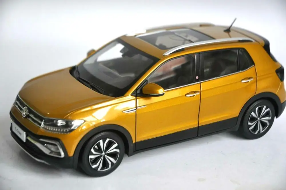 1:18 Diecast Model for Volkswagen VW T-CROSS 2018 Gold SUV Alloy Toy Car Miniature Collection Gifts Hot Selling Tcross T Cross
1:18 Diecast Model for Volkswagen VW T-CROSS 2018 Gold SUV Alloy Toy Car Miniature Collection Gifts Hot Selling Tcross T Cross
