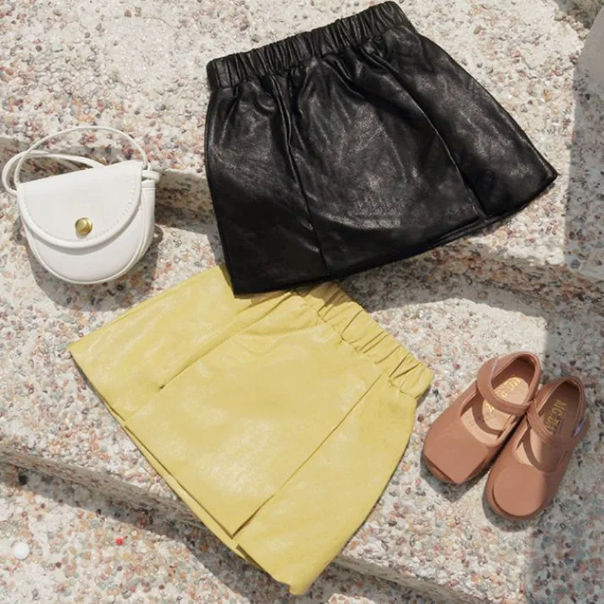 Новинка 2022, демисезонная детская юбка из мягкой искусственной кожи для девочек, Повседневная трапециевидная юбка для малышей
Новинка 2022, демисезонная детская юбка из мягкой искусственной кожи для девочек, Повседневная трапециевидная юбка для малышей