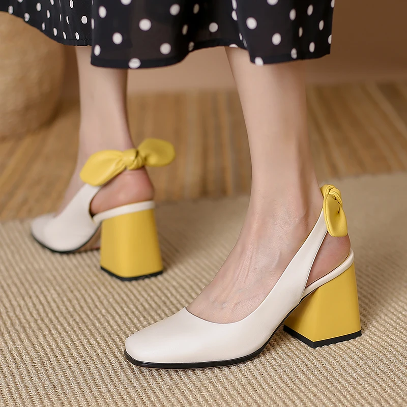 Genuine Leather Slingbacks Women Shoes Fashion Slip-On Butterfly-knot Shallow Pumps Square Toe Thick Heel Handmade Women Sandals
Genuine Leather Slingbacks Women Shoes Fashion Slip-On Butterfly-knot Shallow Pumps Square Toe Thick Heel Handmade Women Sandals