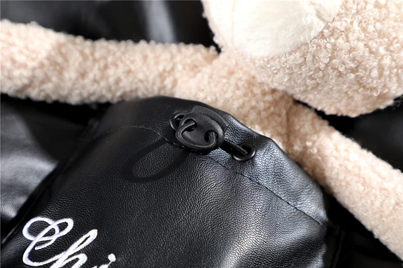 New leather celebrity cotton-padded bear embellished instagram high street loose-fitting coats for men women with padded bread 
New leather celebrity cotton-padded bear embellished instagram high street loose-fitting coats for men women with padded bread