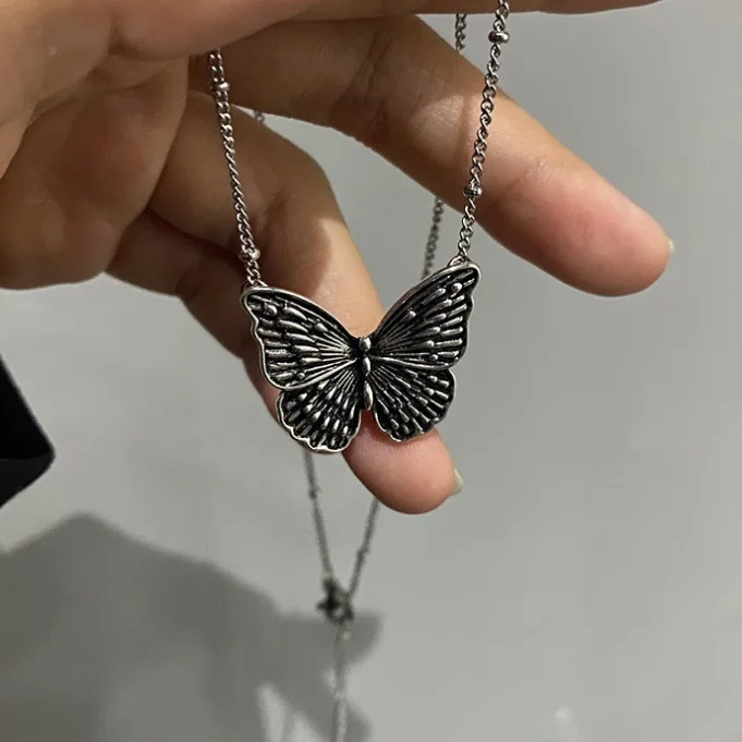 Antique Silver Butterfly Necklace For Women Teens Girls Vintage Butterfly Pendant Clavicle Chain Party Daily Fashion Jewelry
Antique Silver Butterfly Necklace For Women Teens Girls Vintage Butterfly Pendant Clavicle Chain Party Daily Fashion Jewelry