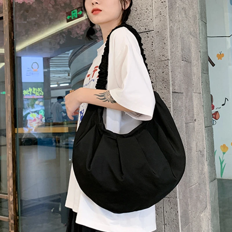 2021 High Capacity Nylon Cross Bags For Ladies Summer Half Moon Women Simple Shoulder Bags Fashion Light Handbags For Femme
2021 High Capacity Nylon Cross Bags For Ladies Summer Half Moon Women Simple Shoulder Bags Fashion Light Handbags For Femme