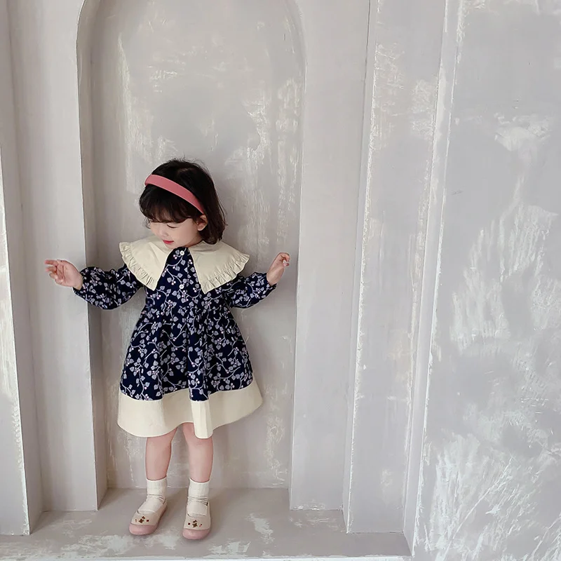 Korean style Spring Dress For Girls Retro Floral Patchwork Long Sleeve Dress Kids Cotton Big Turn-down Collar Princess Dresses
Korean style Spring Dress For Girls Retro Floral Patchwork Long Sleeve Dress Kids Cotton Big Turn-down Collar Princess Dresses