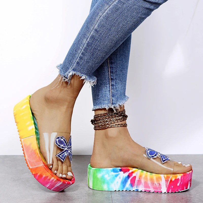 2021 new fashion large size color round toe platform shoes casual women slippers women flat shoes sandals women shoes
2021 new fashion large size color round toe platform shoes casual women slippers women flat shoes sandals women shoes
