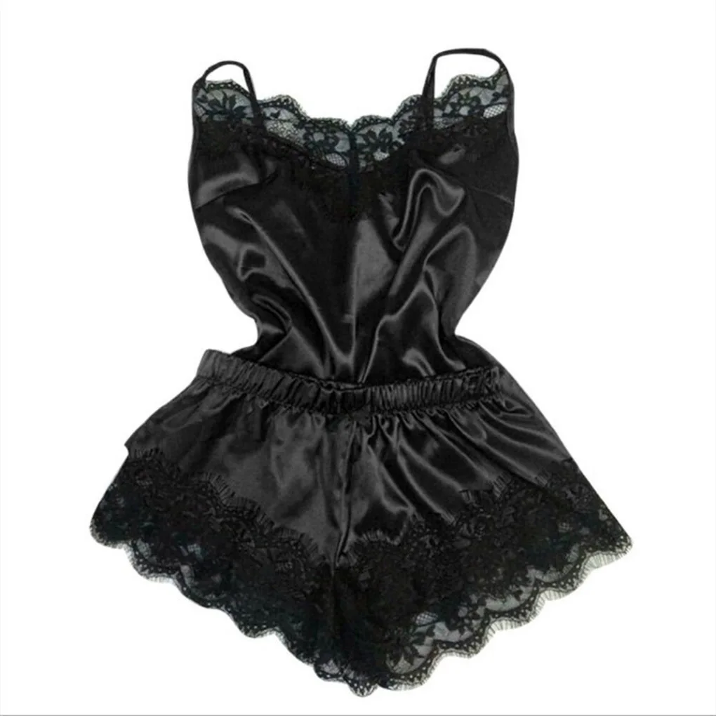 Women's Sexy Lingerie Set Velvet Sleepwear Female Pajama Set Sexy Temptation Nightwear Cute Cami Top and Shorts Pijama
Women's Sexy Lingerie Set Velvet Sleepwear Female Pajama Set Sexy Temptation Nightwear Cute Cami Top and Shorts Pijama