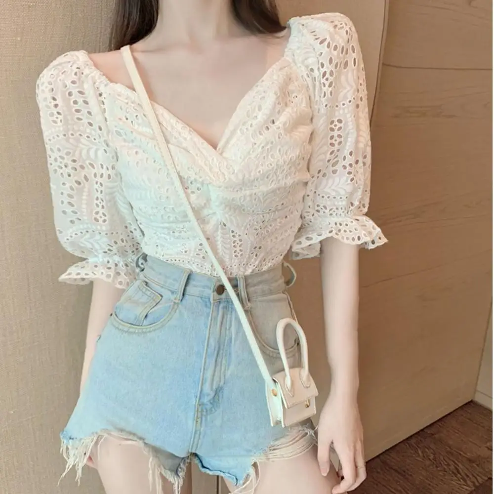 Women's Spring Summer Style Chiffon Blouses Shirt Women's Short Sleeve Hollow Out Solid Color V-neck Casual Tops SP221
Women's Spring Summer Style Chiffon Blouses Shirt Women's Short Sleeve Hollow Out Solid Color V-neck Casual Tops SP221