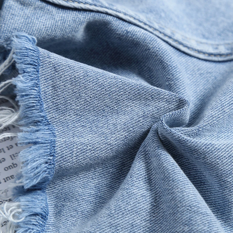 GCAROL Women High Waist 2 Buttons Denim Shorts Wide Leg Ripped Burr Sexy Mini Jeans Shorts Summer Casual Loose Basic Shorts Plus
GCAROL Women High Waist 2 Buttons Denim Shorts Wide Leg Ripped Burr Sexy Mini Jeans Shorts Summer Casual Loose Basic Shorts Plus