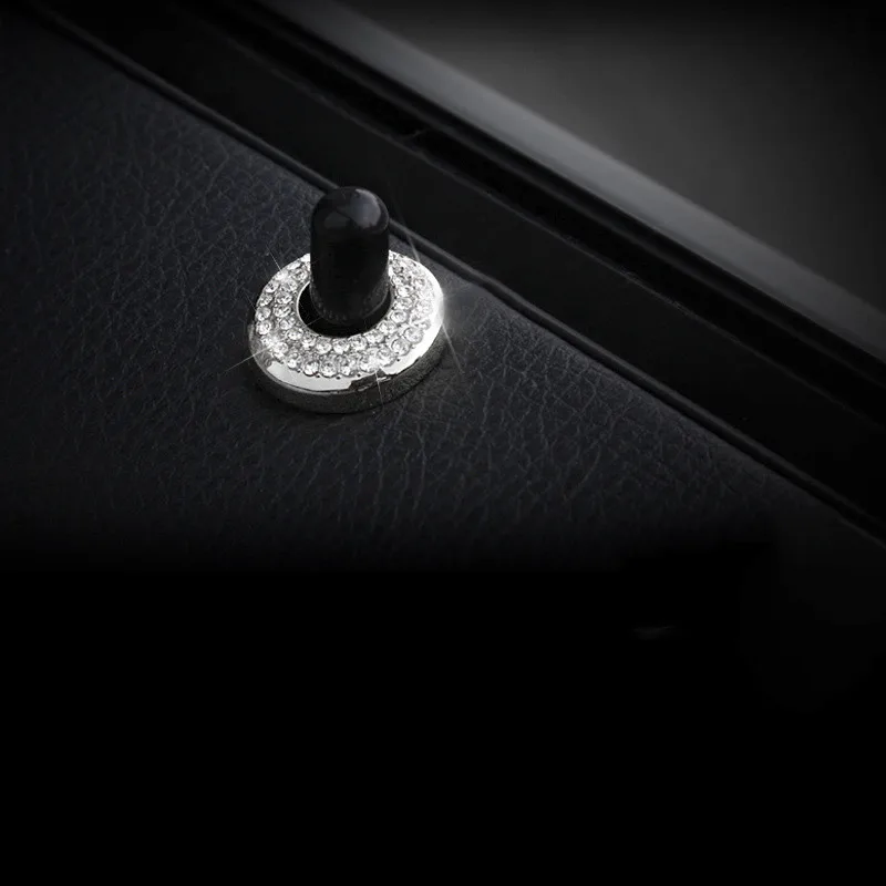 For BMW1Series 3 Series 5 Series GT7 X3 X4 X5 X6 Diamond Car Modified Central Decorate Cover Air Outlet Frame Auto Interior Trim
For BMW1Series 3 Series 5 Series GT7 X3 X4 X5 X6 Diamond Car Modified Central Decorate Cover Air Outlet Frame Auto Interior Trim