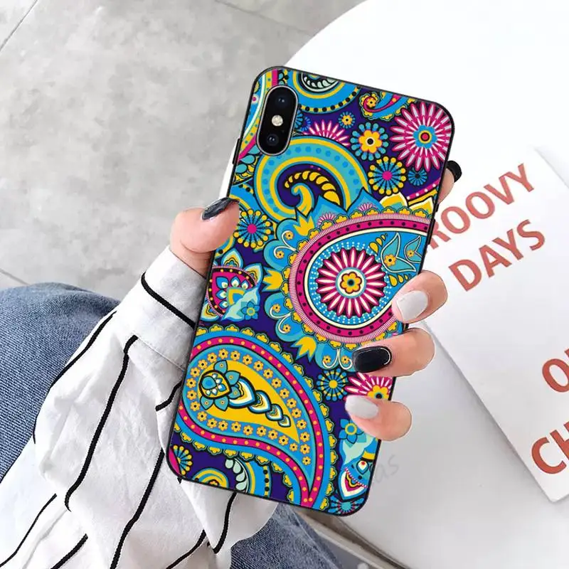 Retro art COLORFUL MANDALA Phone Case for iPhone 11 12 mini pro XS MAX 8 7 6 6S Plus X 5S SE 2020 XR
Retro art COLORFUL MANDALA Phone Case for iPhone 11 12 mini pro XS MAX 8 7 6 6S Plus X 5S SE 2020 XR