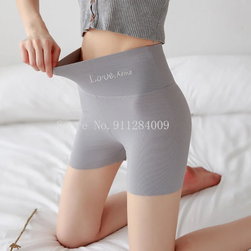 High Waist Women New Ice Silk Anti-empty Underwear Tummy Big Size Three-point Pants Ladies Thin Breathable Safety Pants
High Waist Women New Ice Silk Anti-empty Underwear Tummy Big Size Three-point Pants Ladies Thin Breathable Safety Pants